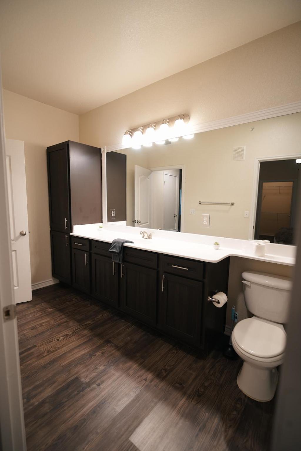 Charming 2 Bedroom, 2 Bath Apartment Austin Kültér fotó